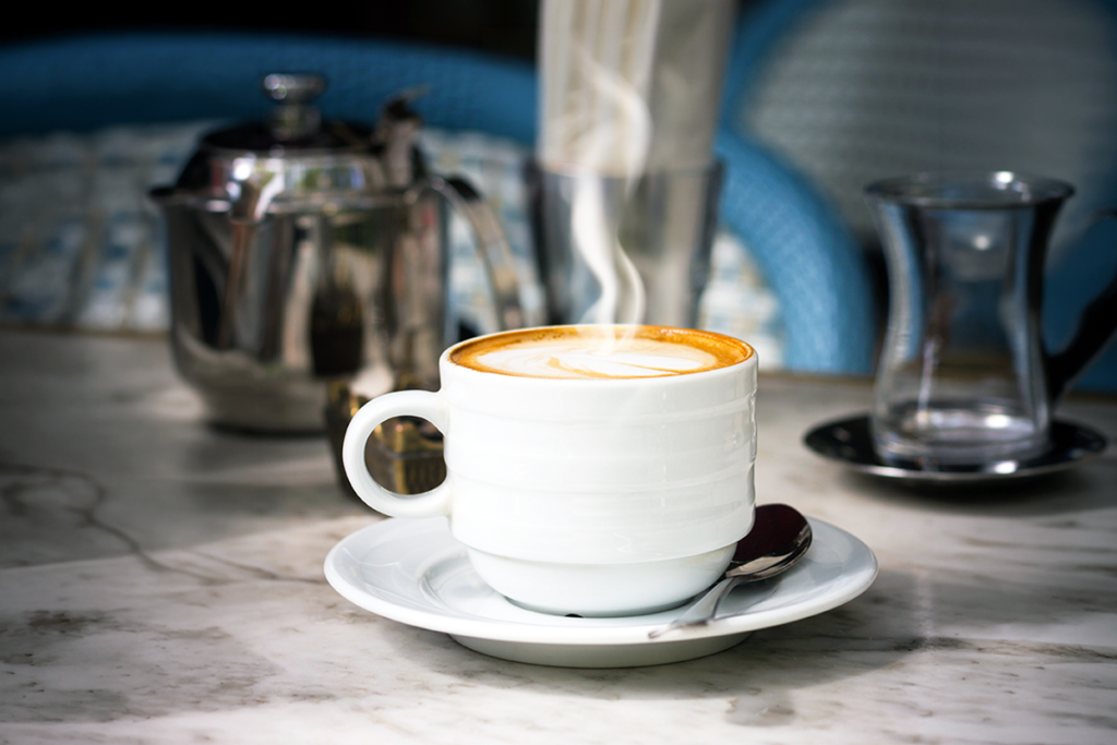 Ce se întâmplă cu rinichii dacă bei cafea în fiecare zi